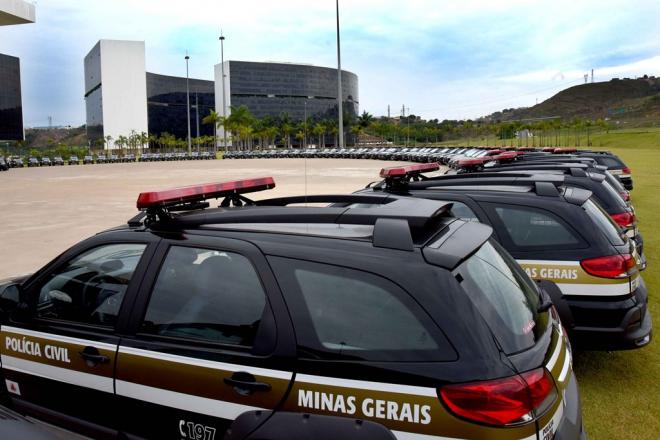 Polícia Civil de Minas Gerais recebe 100 viaturas