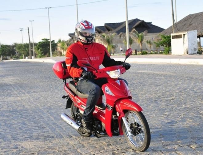 A partir de amanhã, para circular com os ciclomotores é preciso a ACC ou CNH categoria A