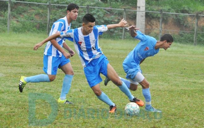 Novo Cruzeiro não tomou conhecimento do mandante e obteve uma vitória incontestável, por 5 a 0.