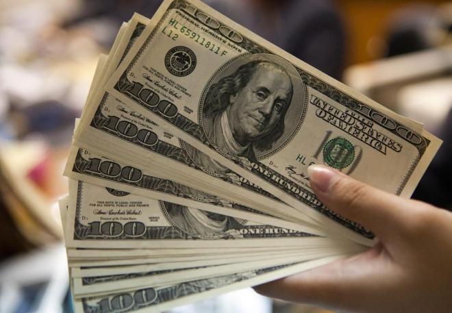 Moeda dos EUA atingiu R$ 3,45,o maior valor desde junho, no Brasil 
