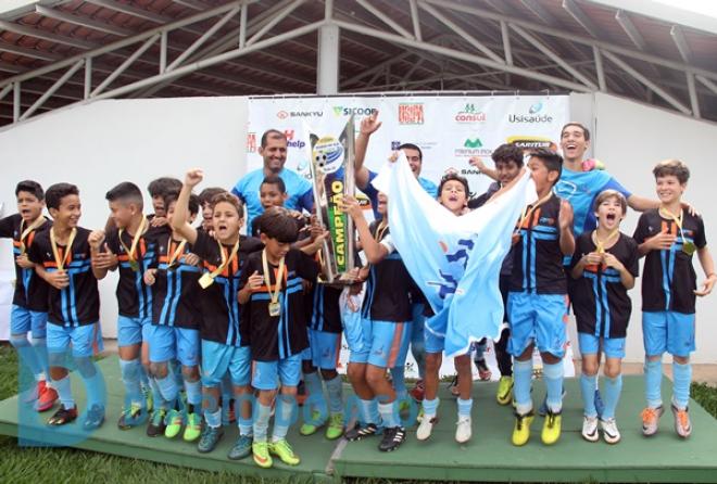  RPS (Escola de Futebol Rodrigo Posso) sagrou-se campeã da quarta Copa DIÁRIO DO AÇO, na categoria Sub-11, diante do Jabaquara.