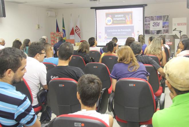 Estudante e escola de Coronel Fabriciano são premiados no Desafio Movimento Nova 381
