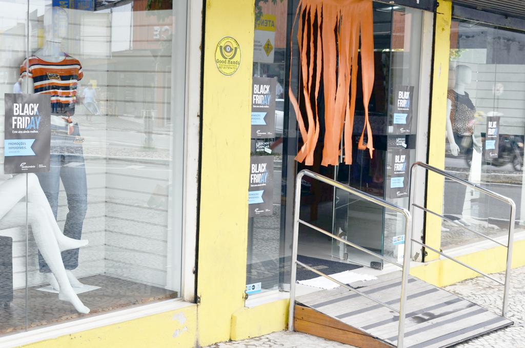Entidade orienta lojistas a não maquiarem descontos 