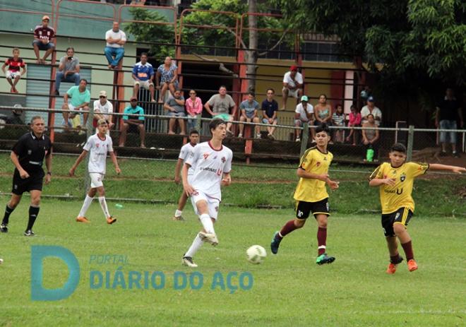 O Beira Rio confirmou, diante do Novo Cruzeiro, na manhã do sábado, 26, no campo do Planalto II, a vaga para decidir, com a Usipa, o título do Campeonato Ipatinguense Infantil.