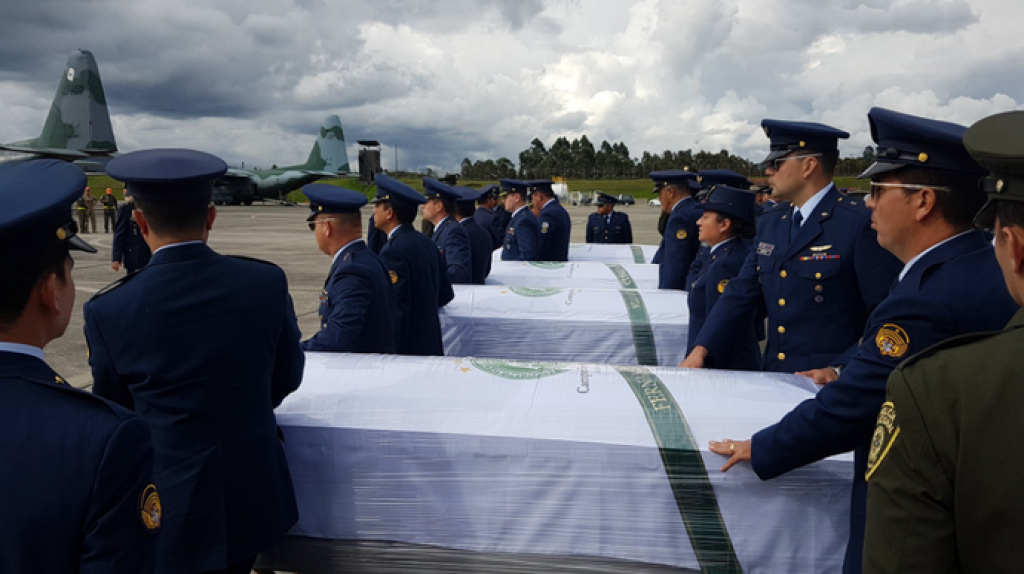 Aeronáutica Civil da Colômbia presta condolências aos mortos na tragédia