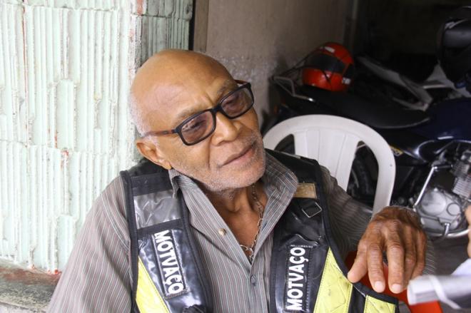 José Benedito de Araújo, moto-taxi, a favor. “Sou a favor porque Dom Lara foi um bispo marcante, a favor dos pobres, dos necessitados. A gente lamenta muito a falta dele. Um camarada de Deus”.