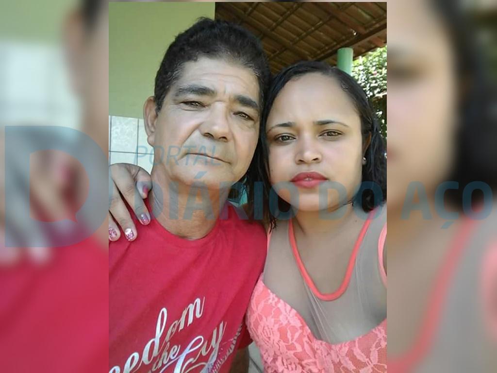 Manoel Valadares, ao lado da esposa, está desaparecido e é o principal suspeito pelo crime