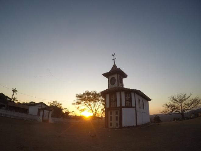 Nascer do sol em um dos destinos românticos mais famosos de Minas Gerais 