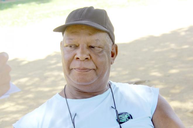 Jair Alves, 61, aposentado. ”Espero muitas coisas boas para o ano que vem, como saúde, trabalho e educação. Não tenho nenhum sonho ou desejo para 2017, já estou aposentado. Só quero que coisas boas aconteçam para todos ao longo desse ano novo”.