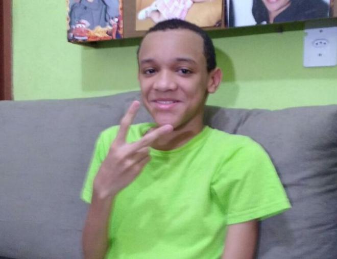 Kayo Vinícius de Oliveira possui Distrofia Muscular de Duchenne, doença hereditária  