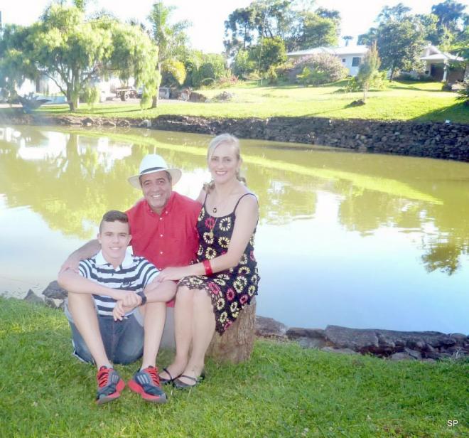 Gabriel Pimentel com seus pais, Sérgio Pimentel e Sara Pimentel 