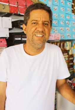 José Geraldo Nunes, 50 anos comerciante – “Para o comércio o horário de verão é melhor, muita gente sai do serviço e aproveita para faz as compras. Porém, em particular, prefiro horário normal”.