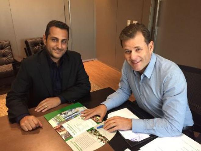 O deputado Leonardo Quintão em reunião com o diretor do IFMG, Alex de Andrade
