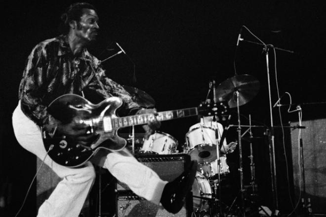 Chuck Berry é considerado um dos pais do rock