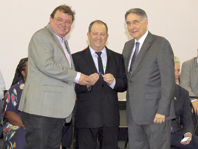 Para Celinho do Sinttrocel, presença do governador no Vale do Aço reitera compromisso de Pimentel com a região