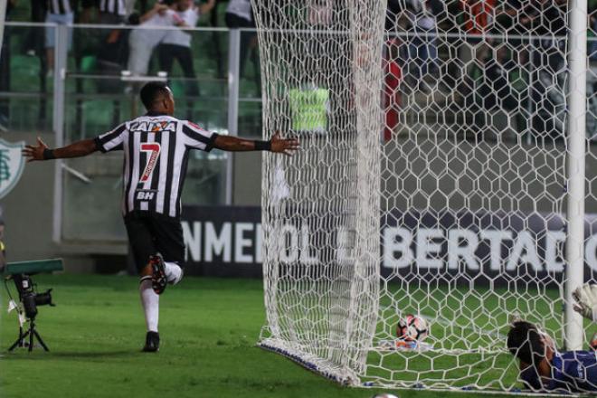 Robinho foi o primeiro a balançar as redes 