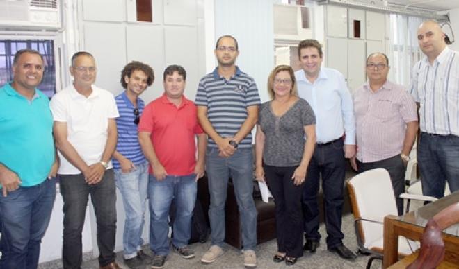 O movimento em prol do projeto esteve reunido com o prefeito, Marcos Vinicius 