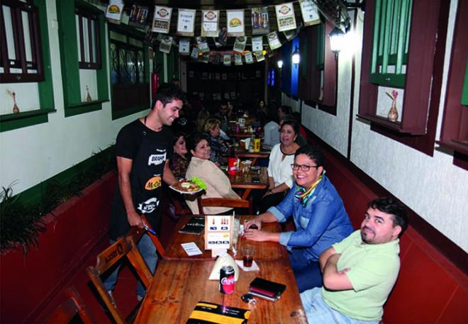 Bar do Paulinho comemora o aumento do público