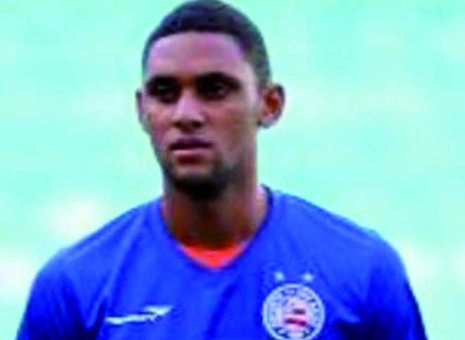 Alencar defendeu o Bahia e outros clubes de expressão 