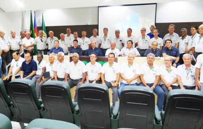 Diretores da AAPI acompanharam reunião do executivo da Usiminas