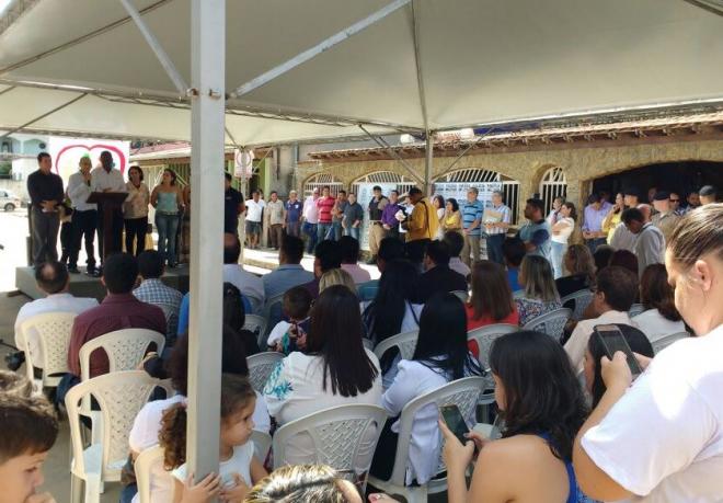 População prestigia inauguração de equipamento usado na segurança pública 
