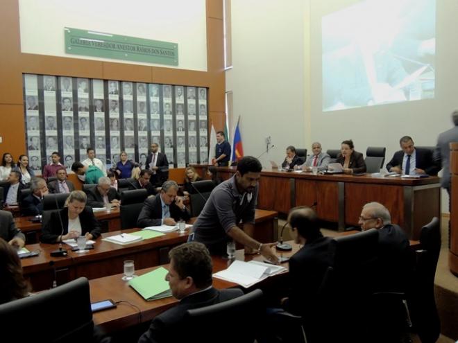 Projeto foi aprovado em segunda votação nesta quarta-feira (17)