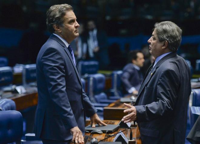 Aécio Neves e Zezé Perrella