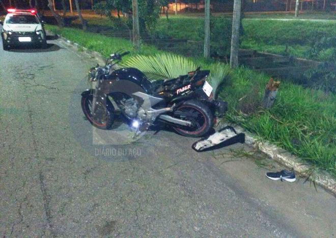 Vítima conduzia esta motocicleta quando se acidentou