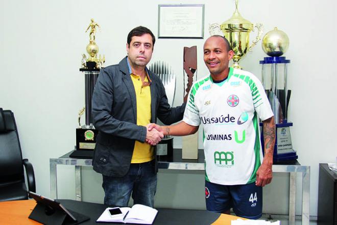 Presidente Cristiano Araújo deseja as boas-vindas ao experiente Francismar