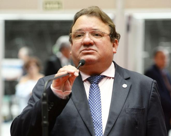 Celinho acrescentou que já conversou com o secretário de saúde e até mesmo com o governador sobre a implantação do SAMU Regional