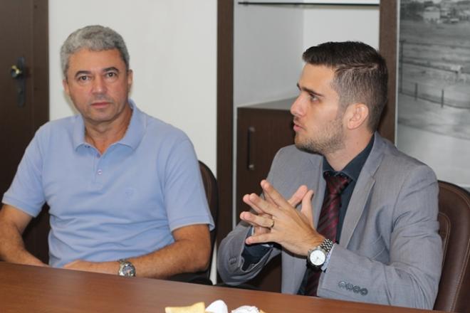 Rychard Fully explica os benefícios do programa Avança Varejo