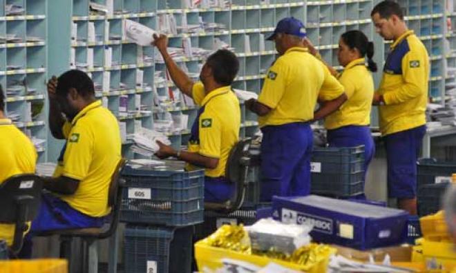 Com o aumento, a carta comercial de até 20 gramas passará a custar R$ 1,83. Anteriormente, o valor era R$ 1,23