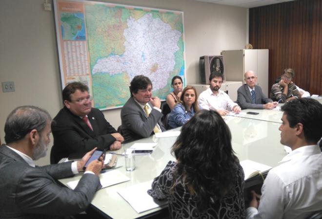 Encontro na ALMG tratou da apresentação dos métodos de trabalho da Renova para recuperação do rio Doce 