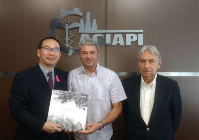Kazuhiro Egawa, José Carlos, Aciapi/CDL, e Antônio Mendes, Conselheiro da Usiminas 
