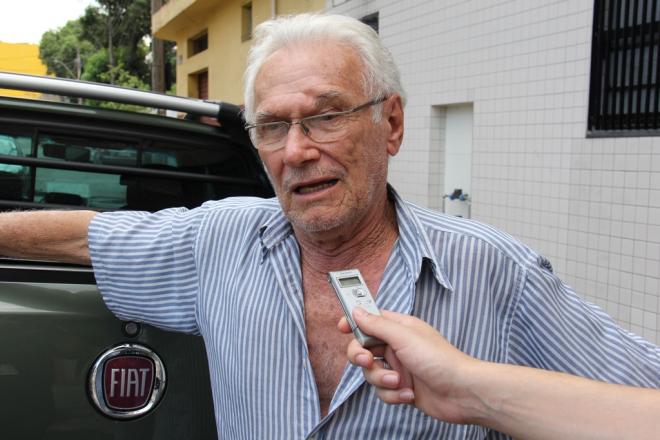 Oswaldo Bolonezi, aposentando: “Não é como um sinal que faz parar tudo, mas de qualquer maneira eu achei melhor do que nada, porque com o quebra-molas, as pessoas reduzem a velocidade, então tem uma chance para entrar na pista. Então quanto mais coisa tiver para reduzir a velocidade é melhor. Não sei se seria melhor ter só uma faixa de aceleração no lugar do quebra-molas mas, de qualquer maneira, também iria ajudar”. 