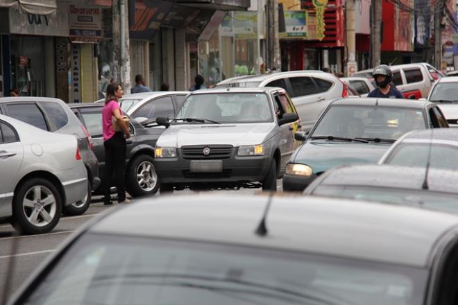 Os motoristas deverão adquirir os talões para utilizar as vagas de estacionamento no Centro
