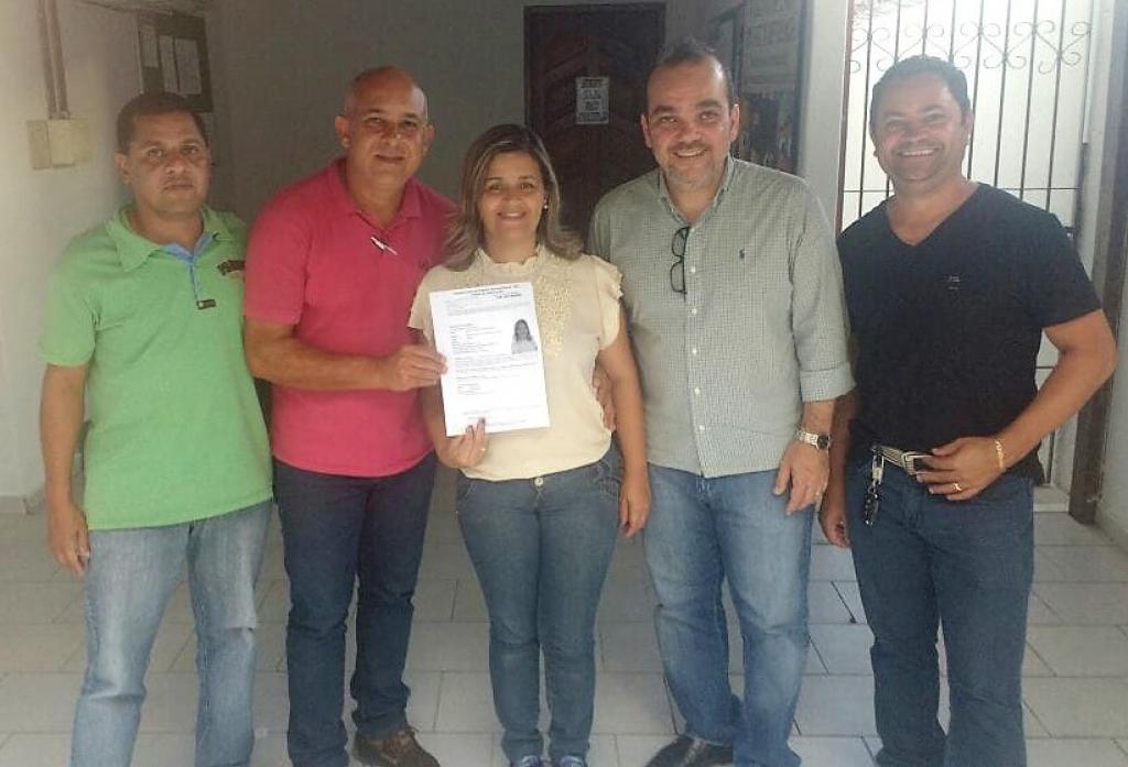 Em publicação em sua página pessoal, Lila anuncia a sua esposa, Andrea Marques como a nova candidata do Pros