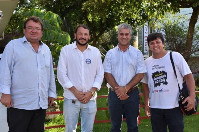 Celinho do Sinttrocel, Adriano Alvarenga, Carlos Vasconcelos e Antonio Marcos 