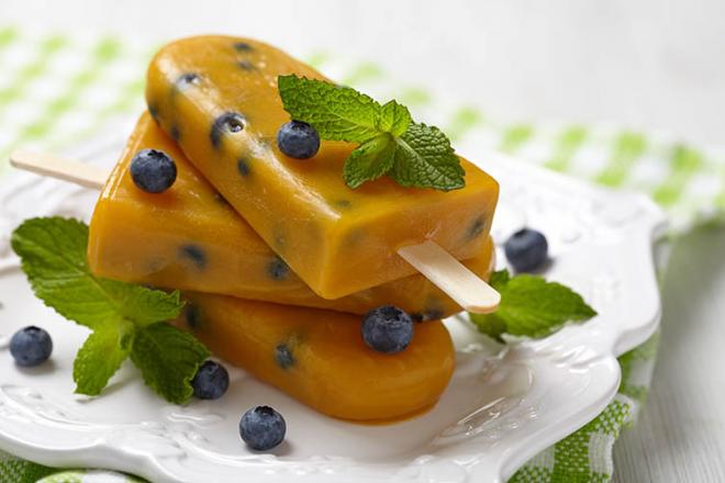 Manga e Mirtilo é uma deliciosa combinação e vai muito bem no sorvete