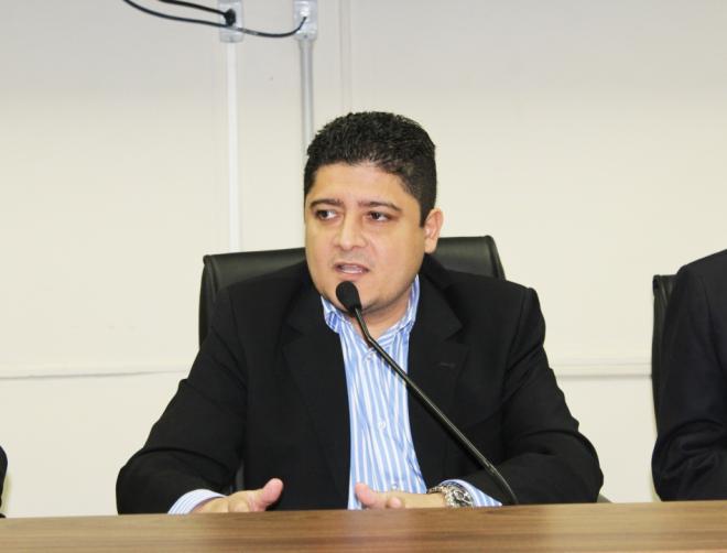 Xingozinho propõe redução de cargos de comissão, com significativa economia para os cofres públicos