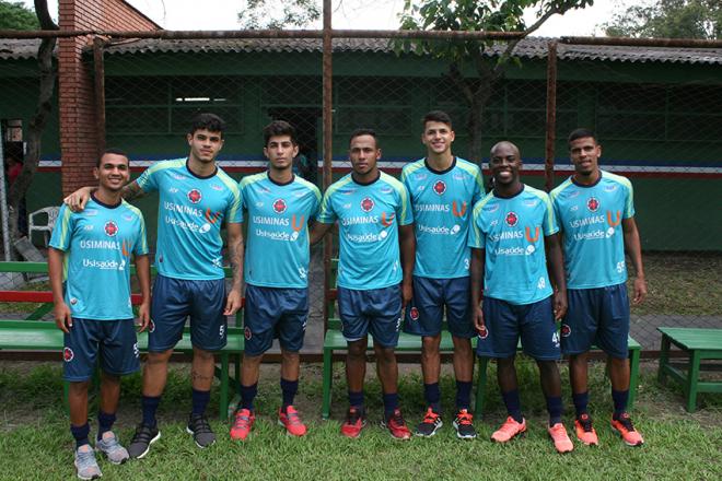 Diversos jogadores já se apresentaram com entusiasmo e sabedores do desafio de levar o time à divisão principal do Estadual