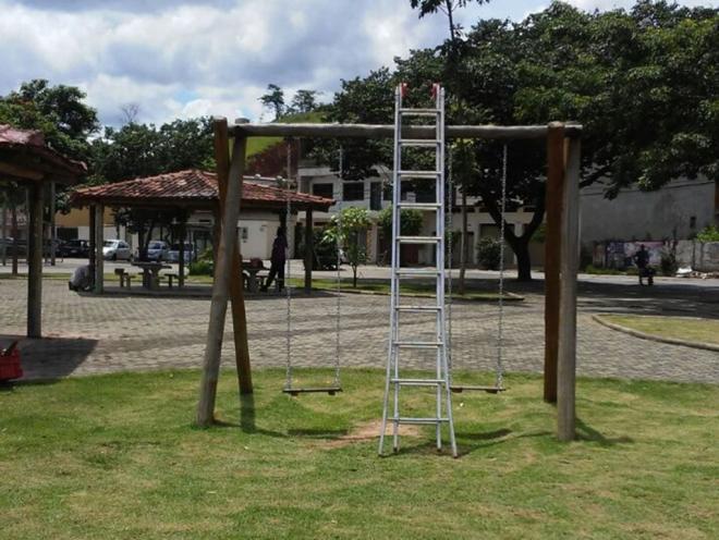 Brinquedos foram restaurados após atos de vandalismo