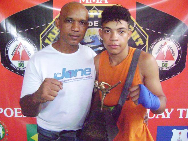 Mestre Jone prepara Júlio Santos para novos desafios 