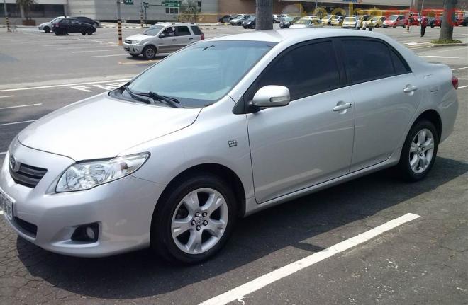 Os bandidos fugiram no Toyota Corolla da vítima S.H.G  
