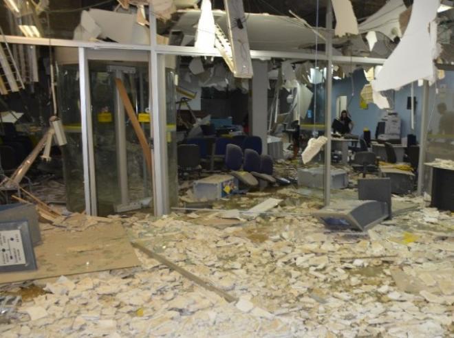 Ataque ocorreu por volta de 3h deste sábado