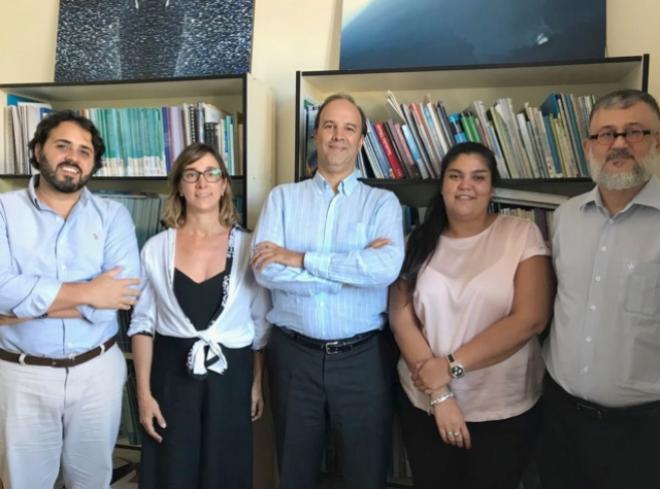 O adjunto da Sesuma, Breno Carone (E), participou da discussão da  pauta do evento no escritório regional do PHI-Unesco na América do Sul, sediado em Montevidéu