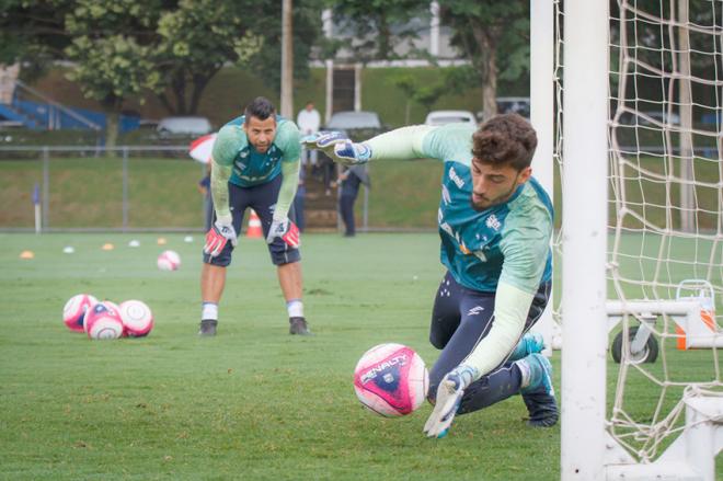 Rafael e Fábio, no apronto realizado na Toca da Raposa