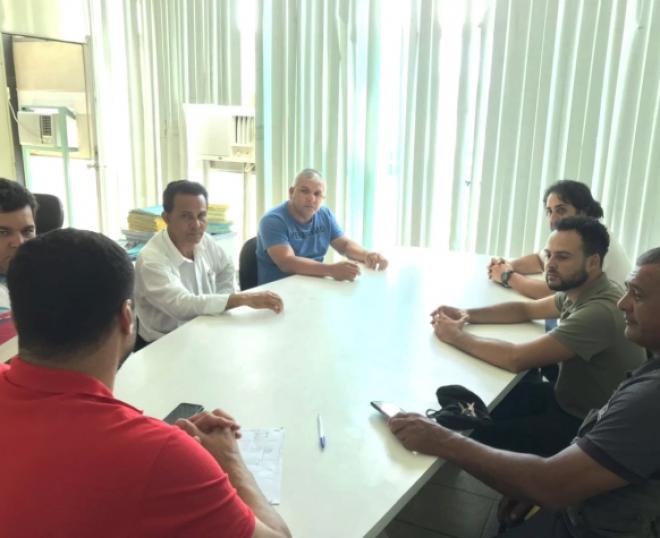 Representantes do Sindmoto e PMI discutem alterações para regulamentação de mototáxi
