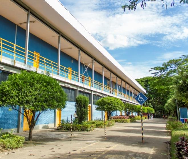 Vista parcial do campus do Unileste em Coronel Fabriciano