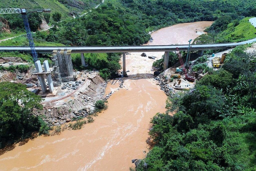 Paralisação será feita hoje, entre 20 e 40 minutos, próximo a ponte de Sá Carvalho, Antônio Dias MG